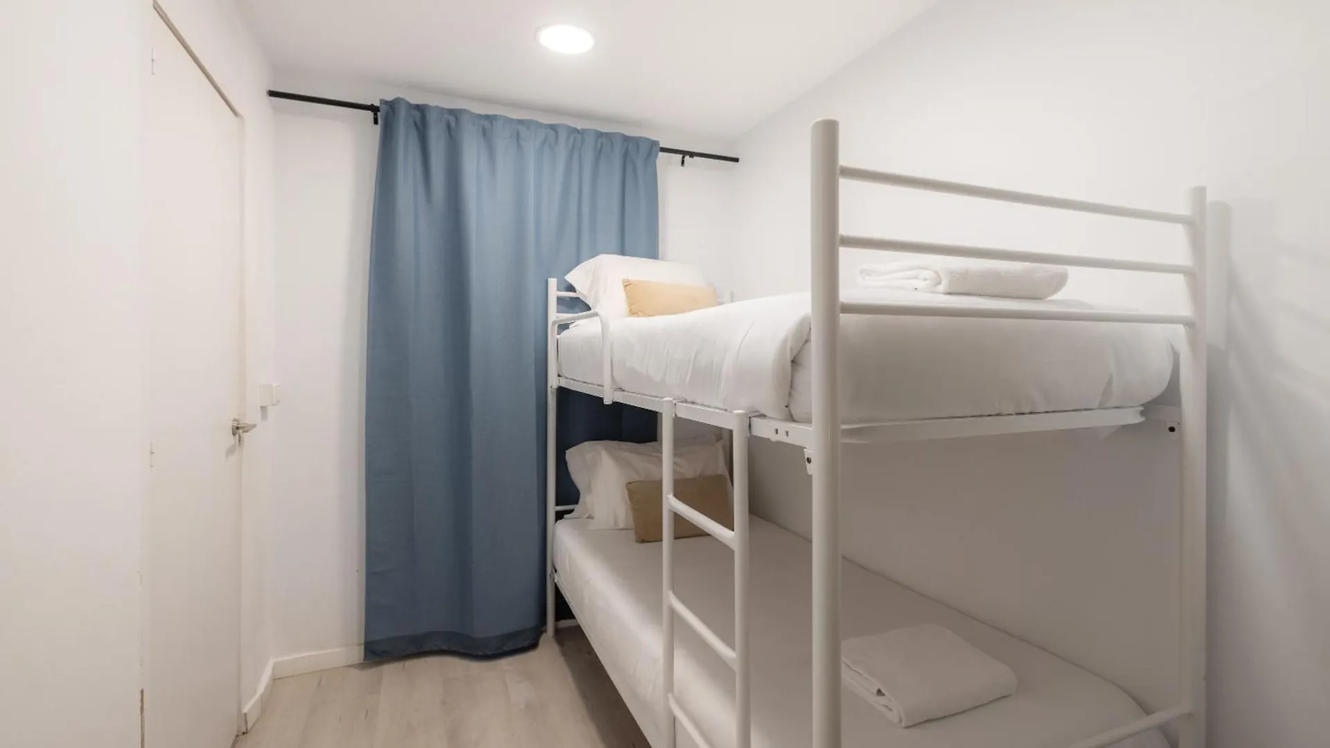 Stay U-Nique Apartments Roger Lluria II Barcelona Spain