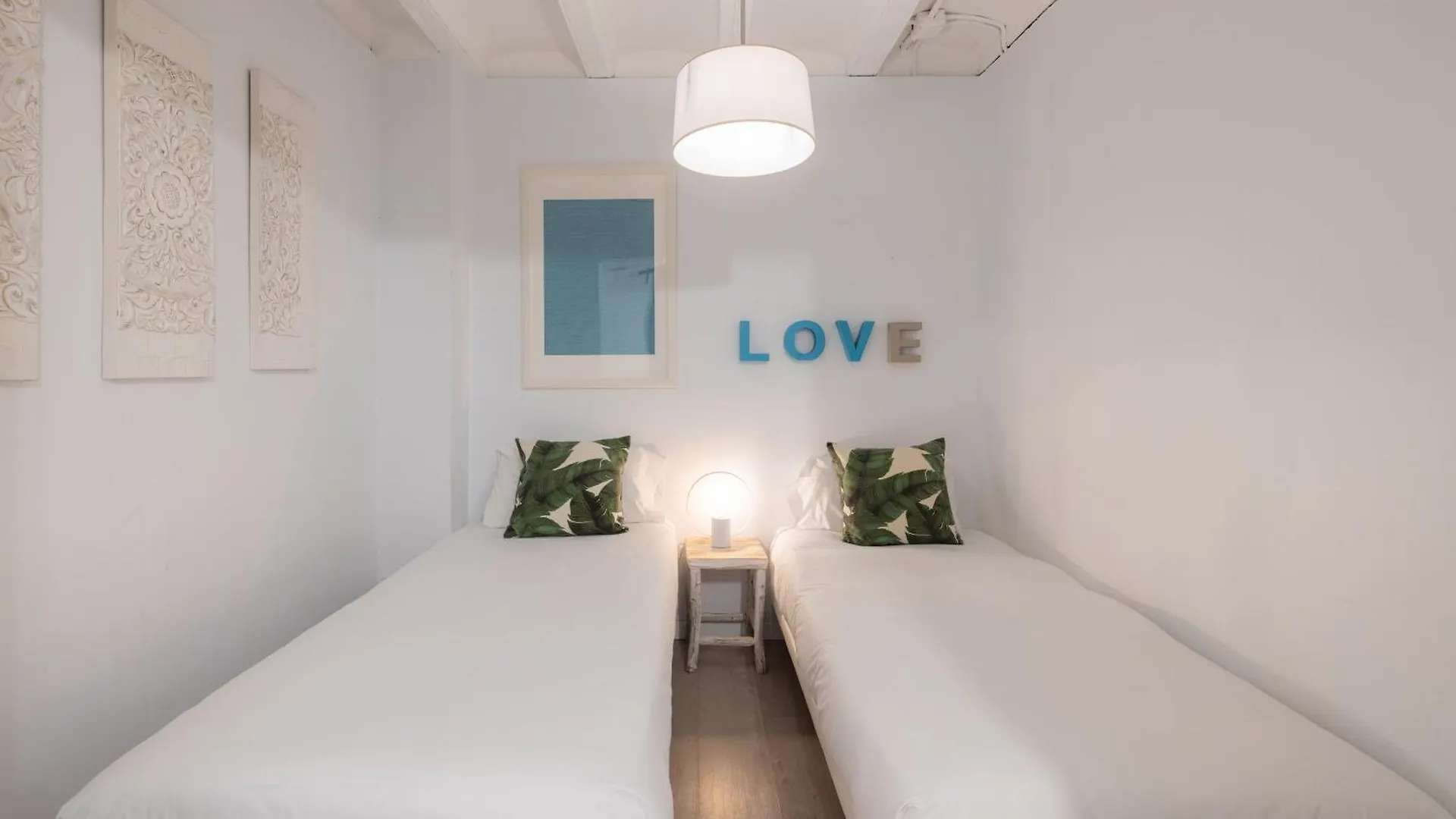 Stay U-Nique Apartments Roger Lluria II Барселона